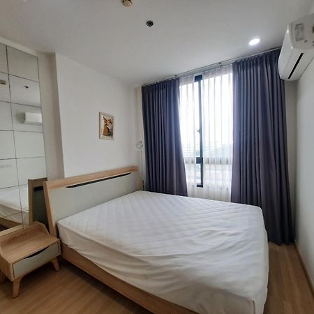 Condo In Bangkok With Swimming Pool Near Malls And Train Εξωτερικό φωτογραφία